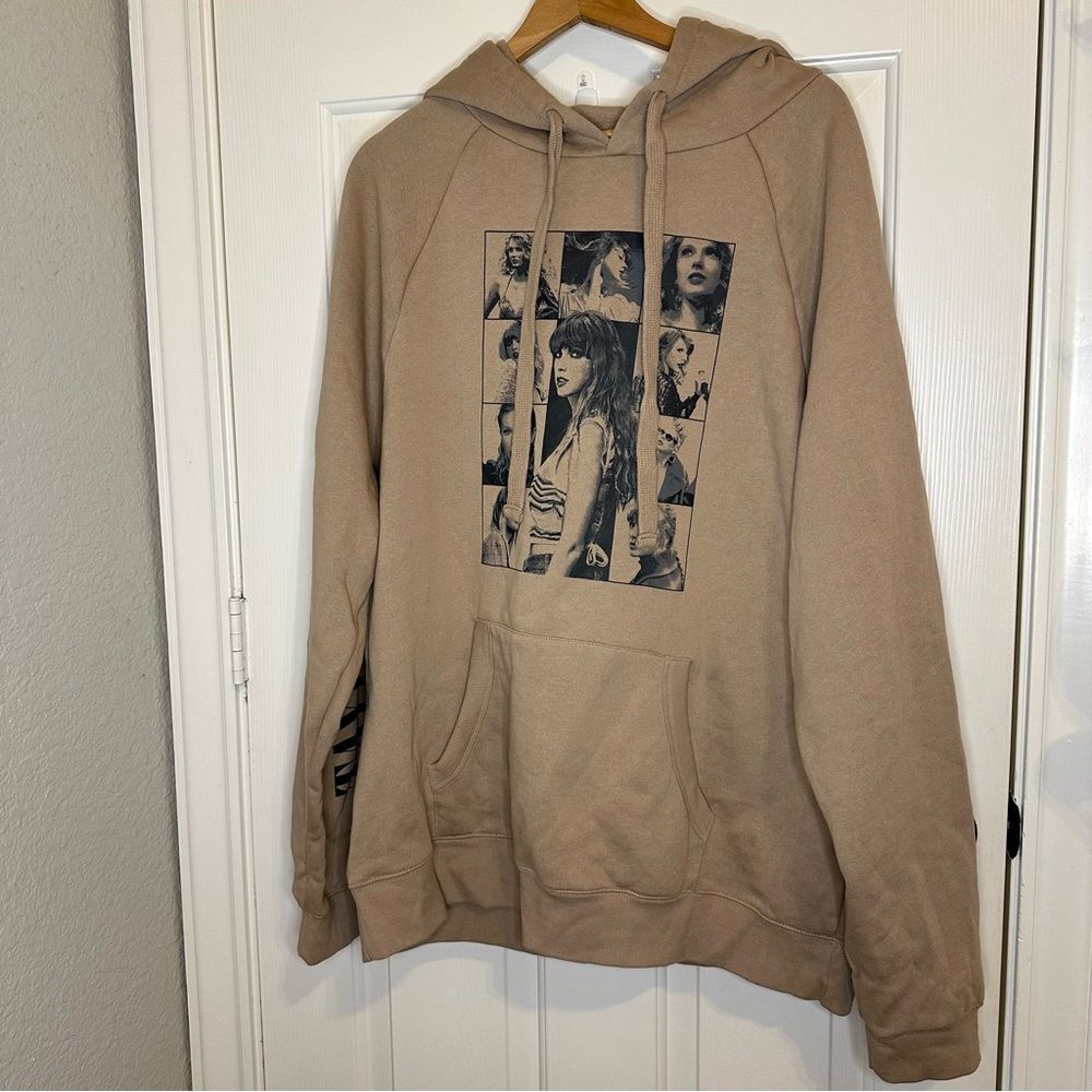 Taylor Swift Taupe Tan The Eras Tour Graphic Hoodie XL Indie Skater Loungewear